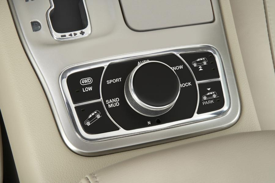  Jeep Grand Cherokee 2011 года  (фото 35 из 91)